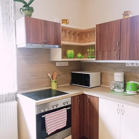 Agi Vendeghaz Διαμέρισμα Alsópáhok